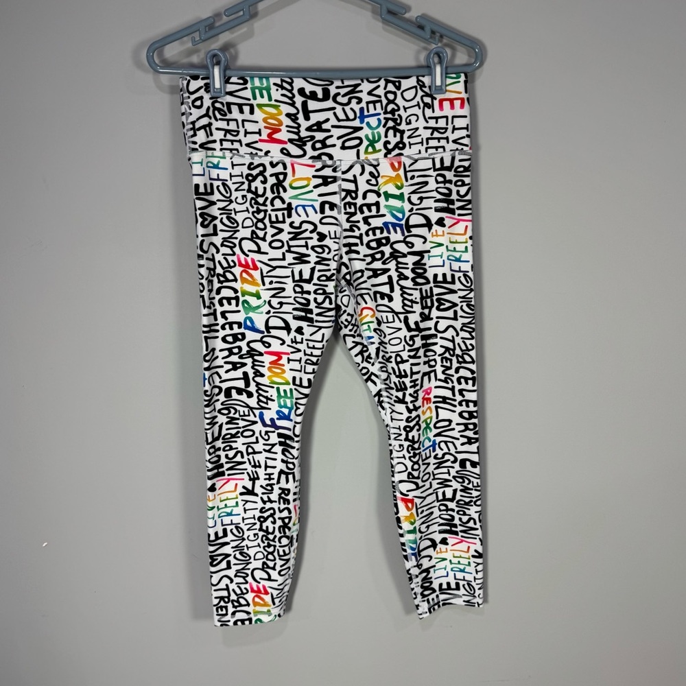 NWOT ATHLETA ELATION TRAIN 7/8
Tight Leggings PRIDE Graffiti words L - Picture 2 of 13